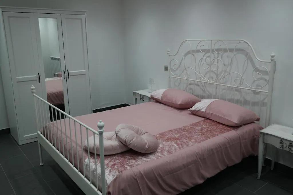 Apartment Brenda Home Nel Cuore Di Napoli Italy